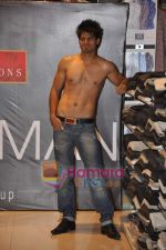 at ANM and Nakshatra films fashion  show in Options on 13th Oct 2010 (27).JPG